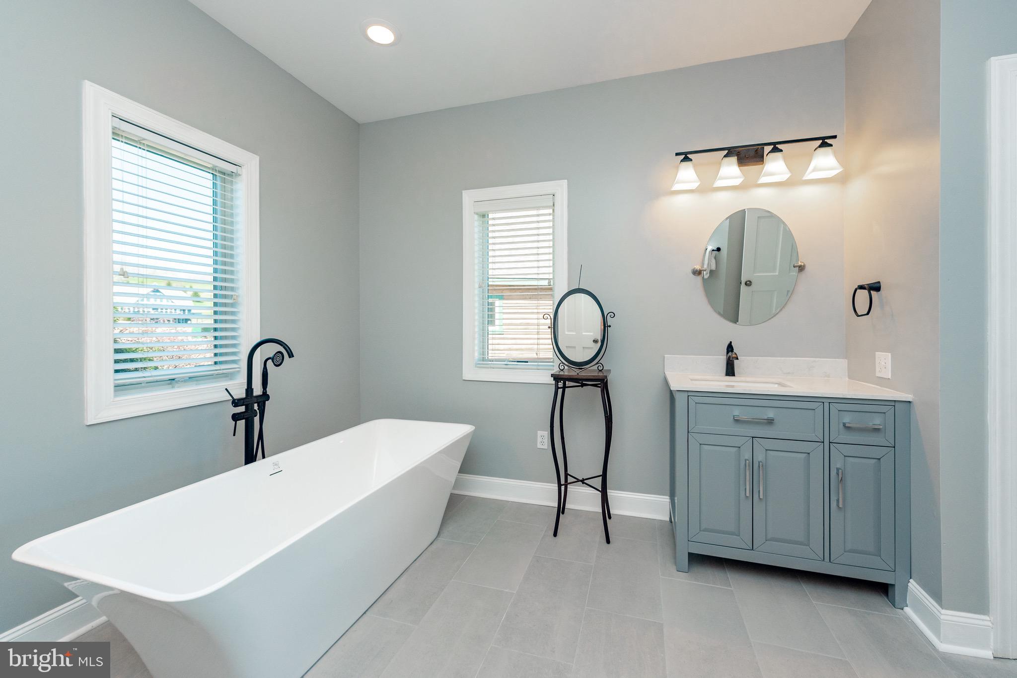 WATERFRONT GREENS - Residential