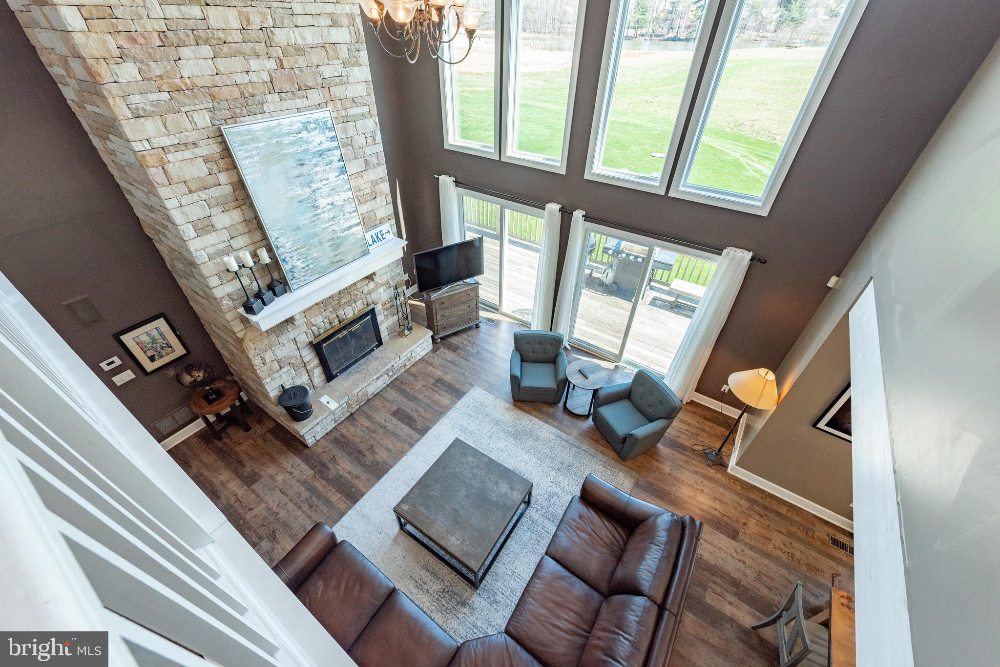 WATERFRONT GREENS - Residential