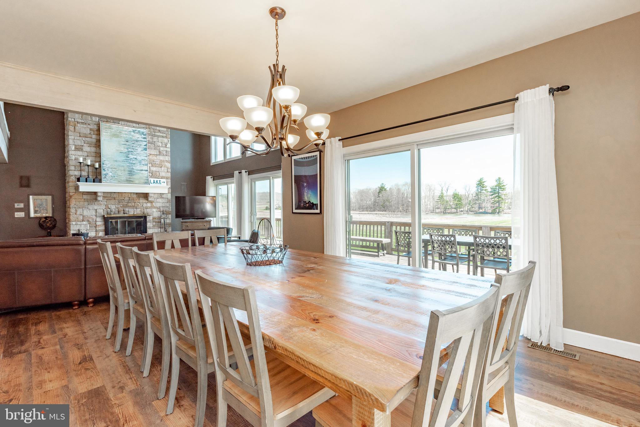 WATERFRONT GREENS - Residential