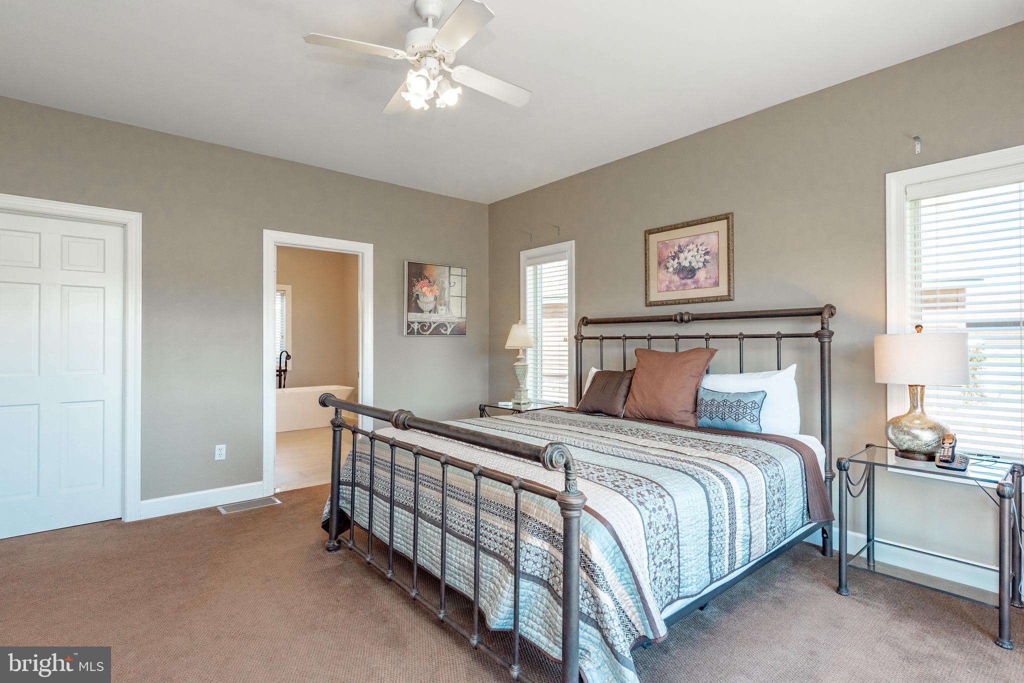 WATERFRONT GREENS - Residential