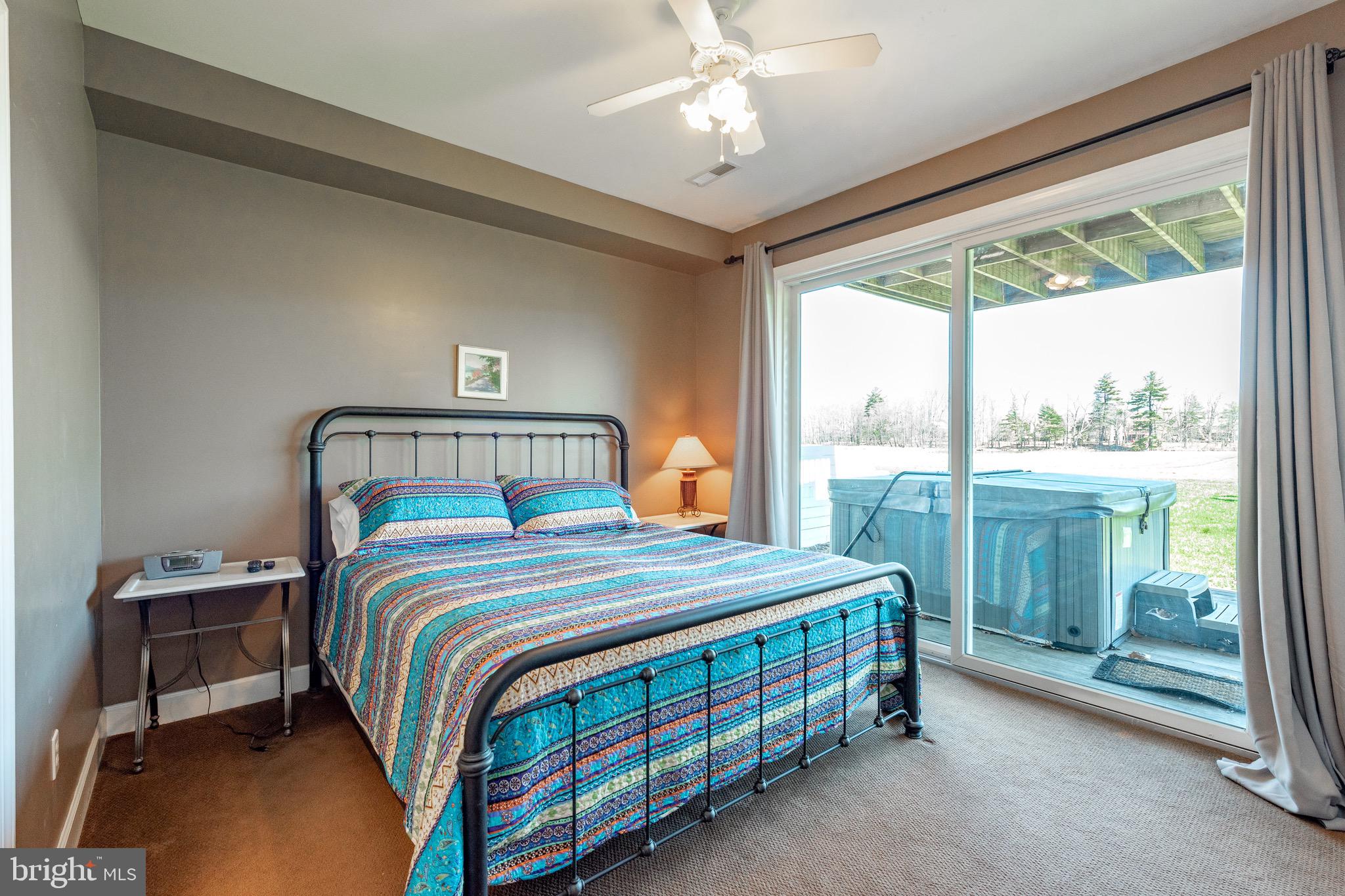 WATERFRONT GREENS - Residential