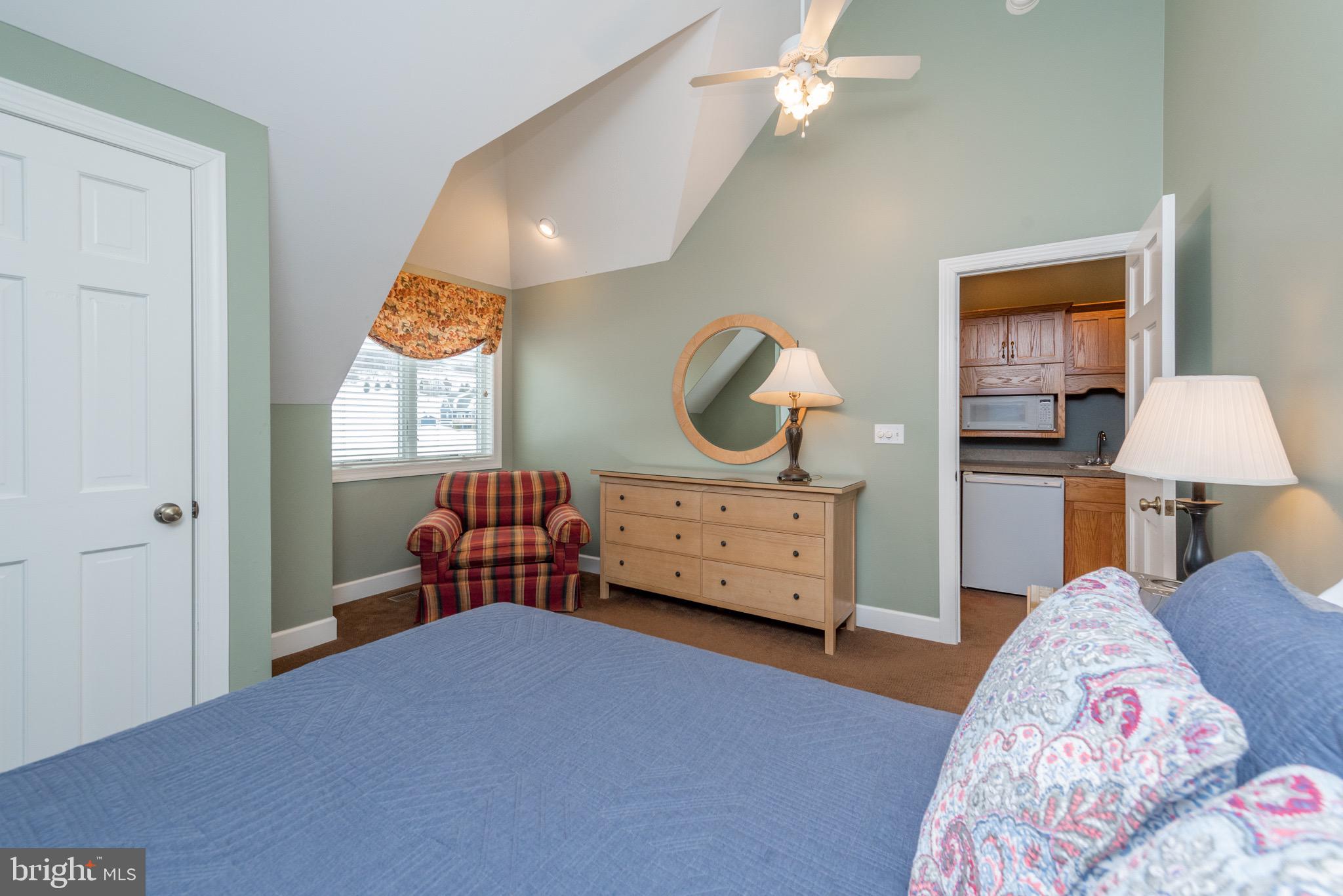 WATERFRONT GREENS - Residential