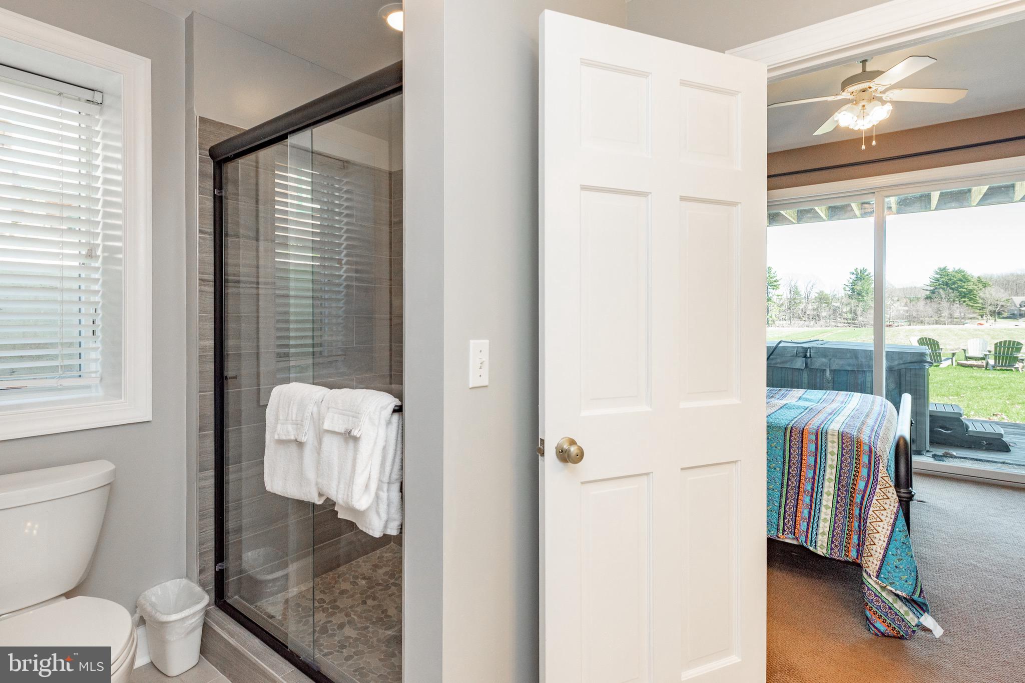 WATERFRONT GREENS - Residential