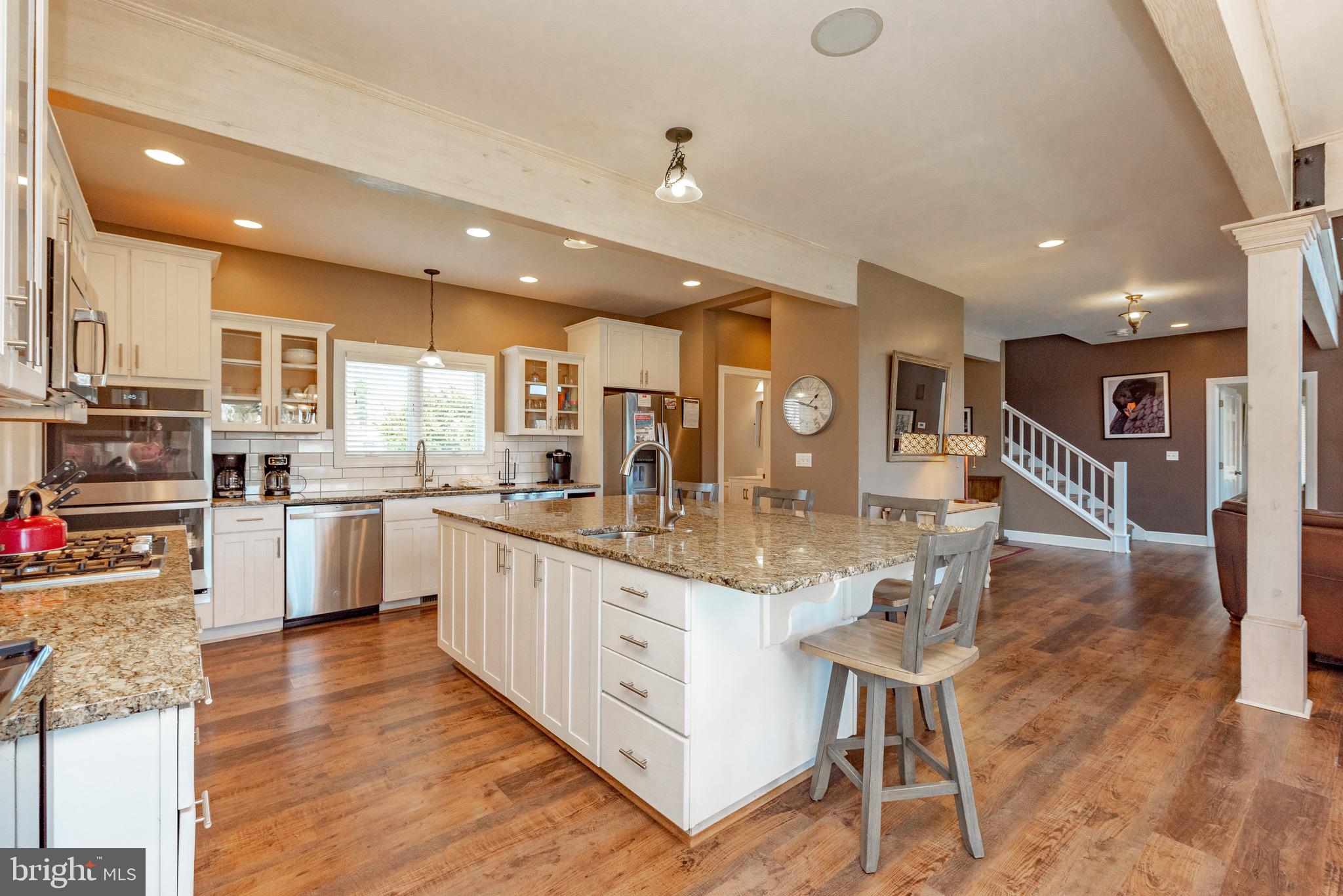 WATERFRONT GREENS - Residential