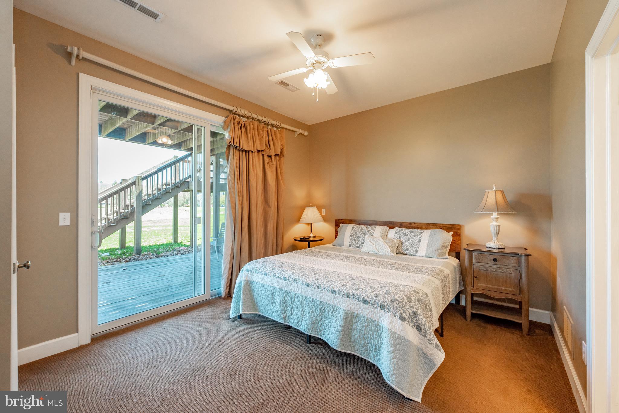 WATERFRONT GREENS - Residential