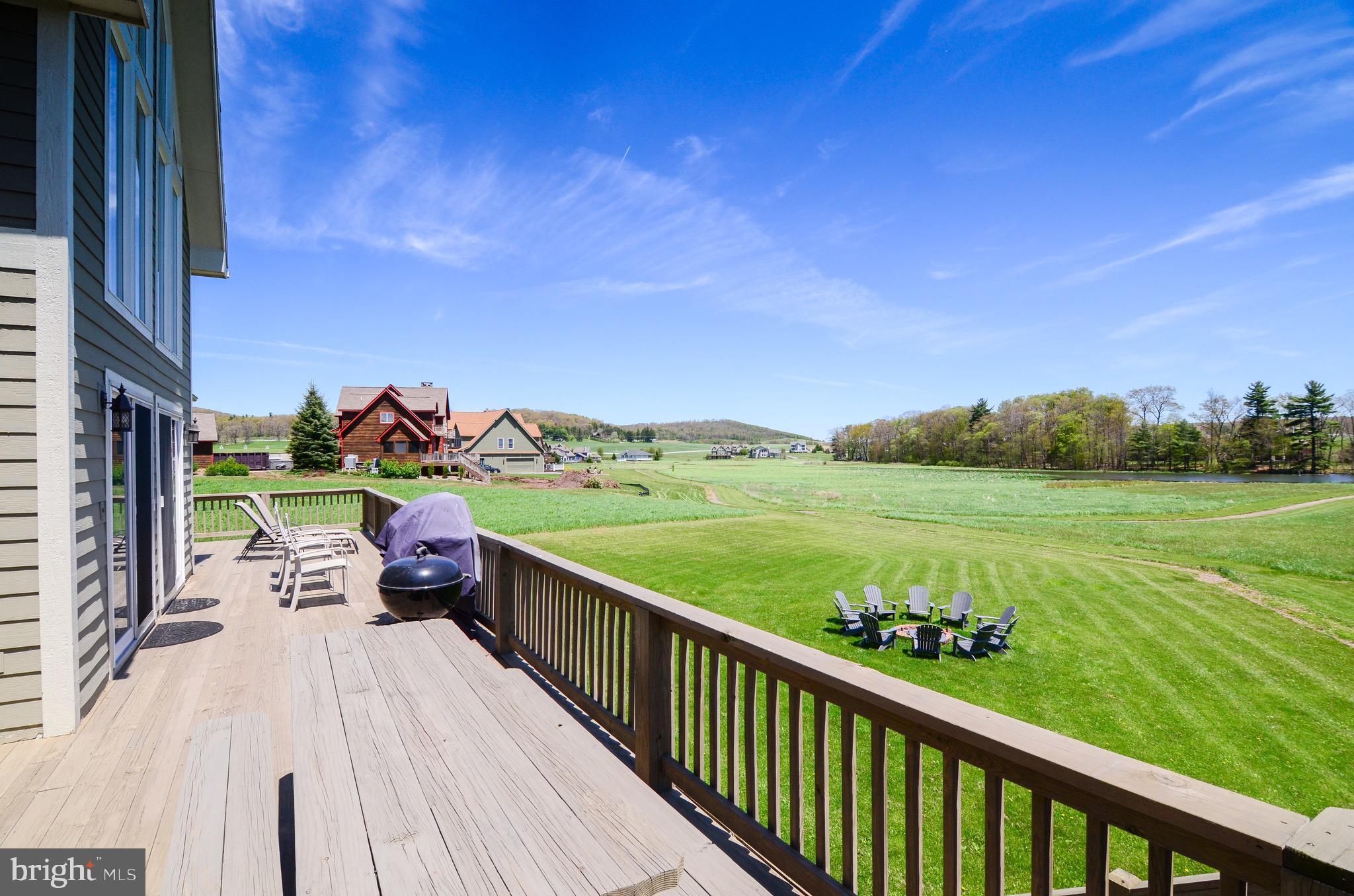 WATERFRONT GREENS - Residential