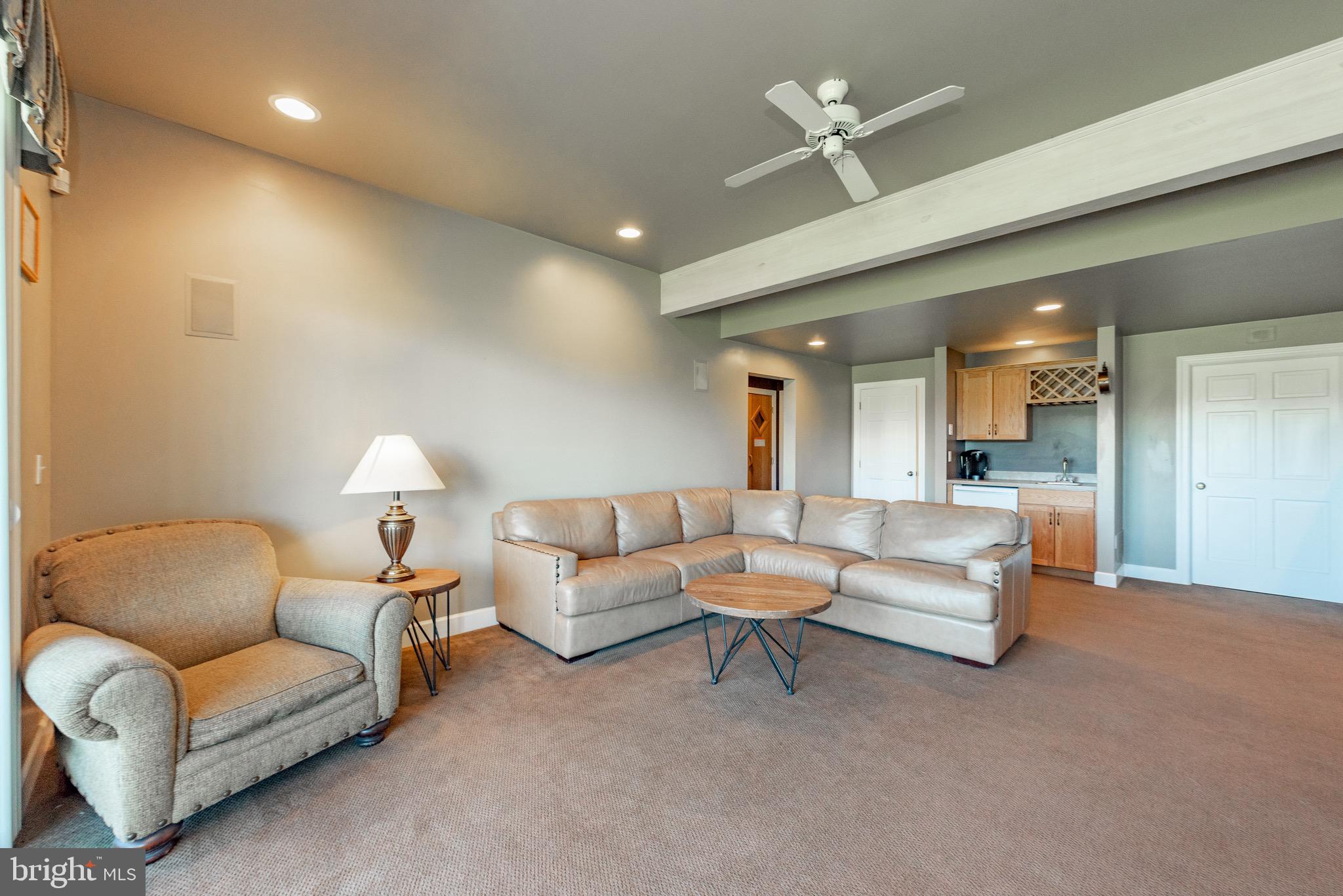 WATERFRONT GREENS - Residential