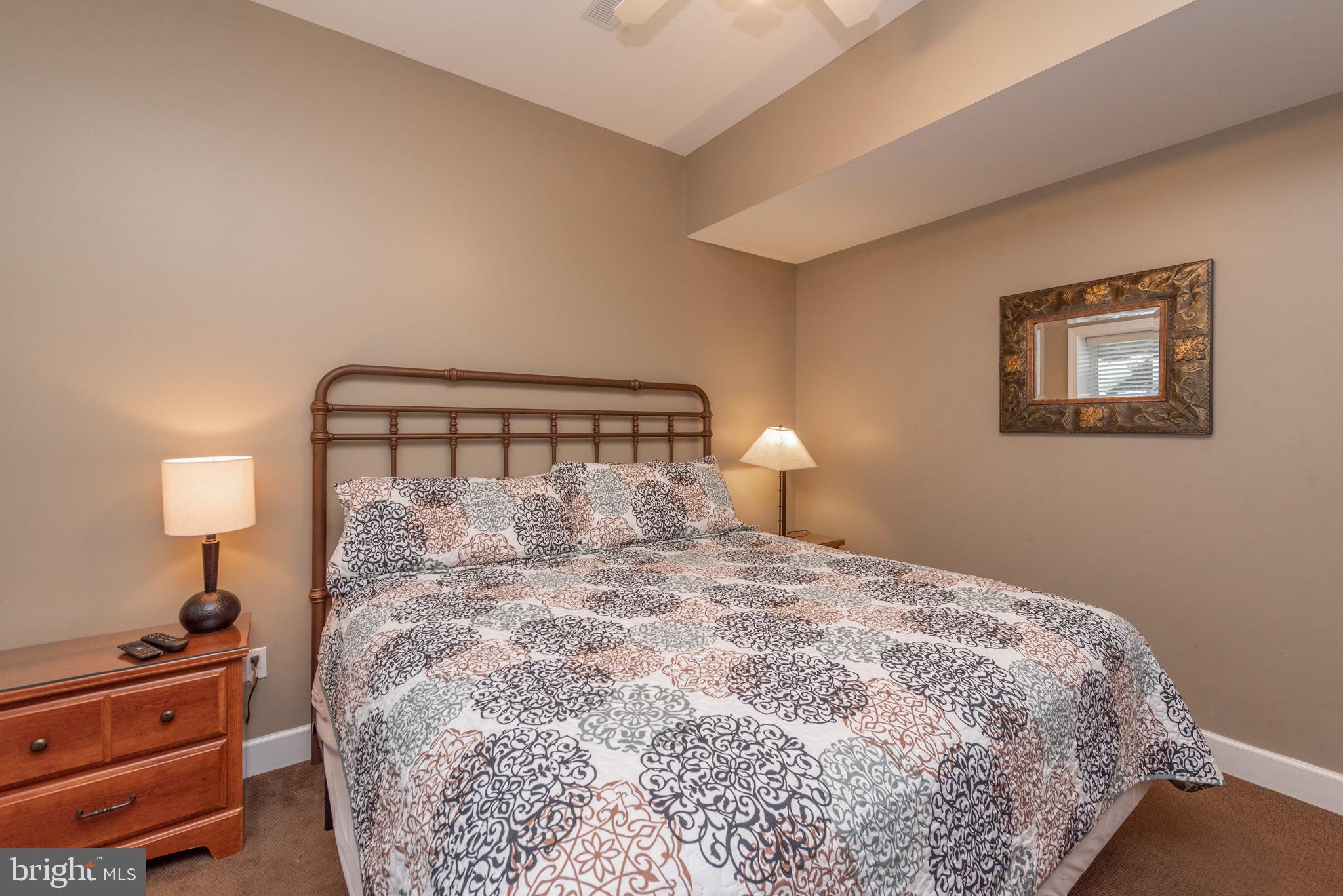 WATERFRONT GREENS - Residential