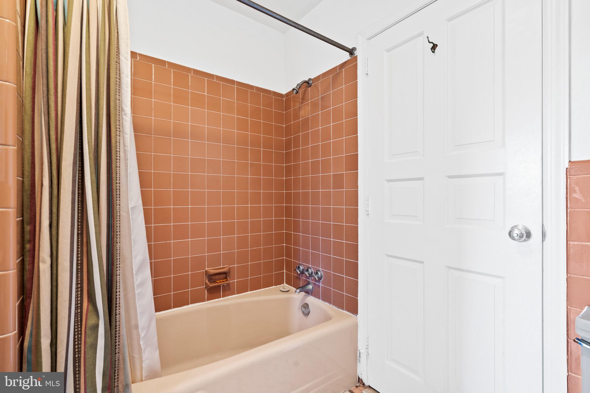 ST MARYS CITY - Residential