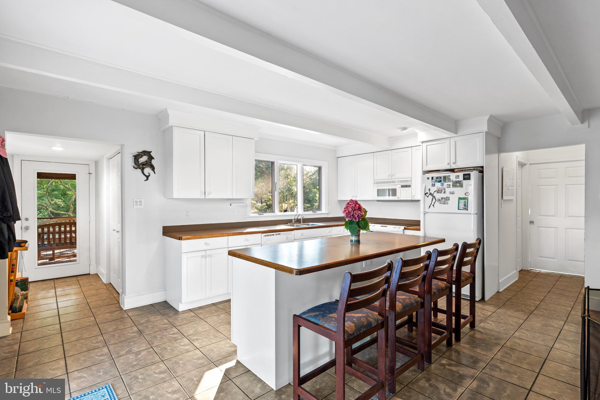 ST MARYS CITY - Residential