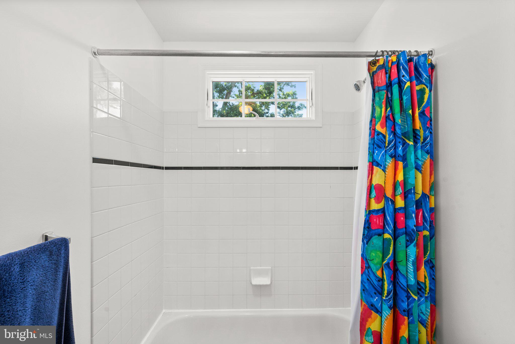 BROOKE MANOR - Residential