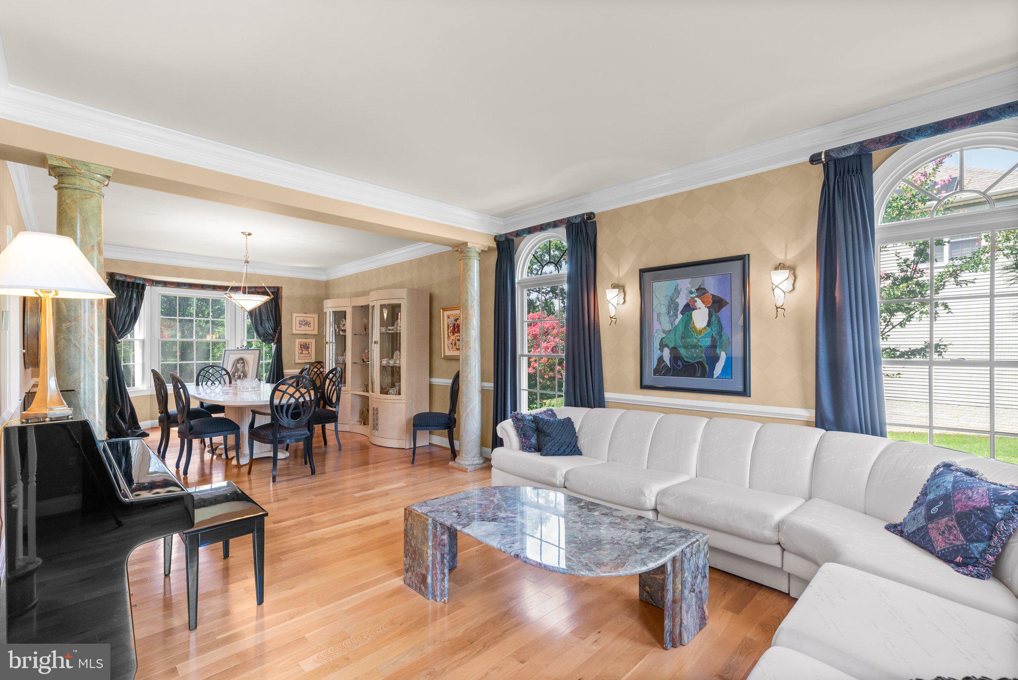 BROOKE MANOR - Residential