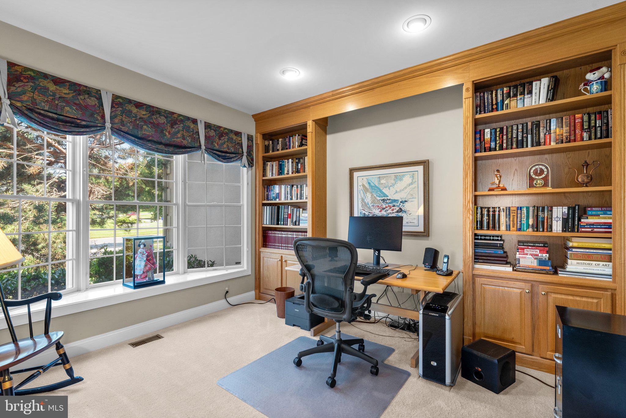 BROOKE MANOR - Residential