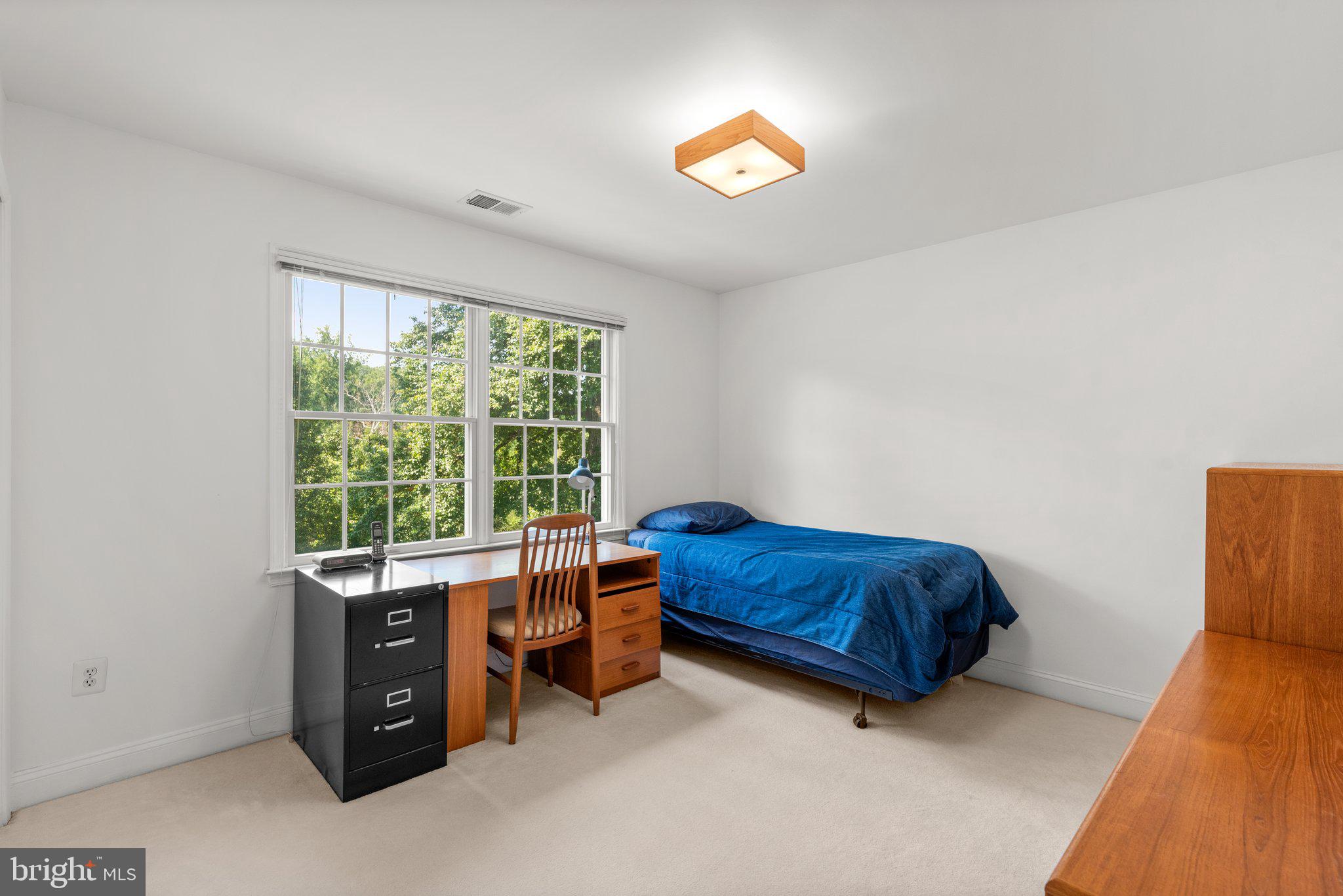 BROOKE MANOR - Residential