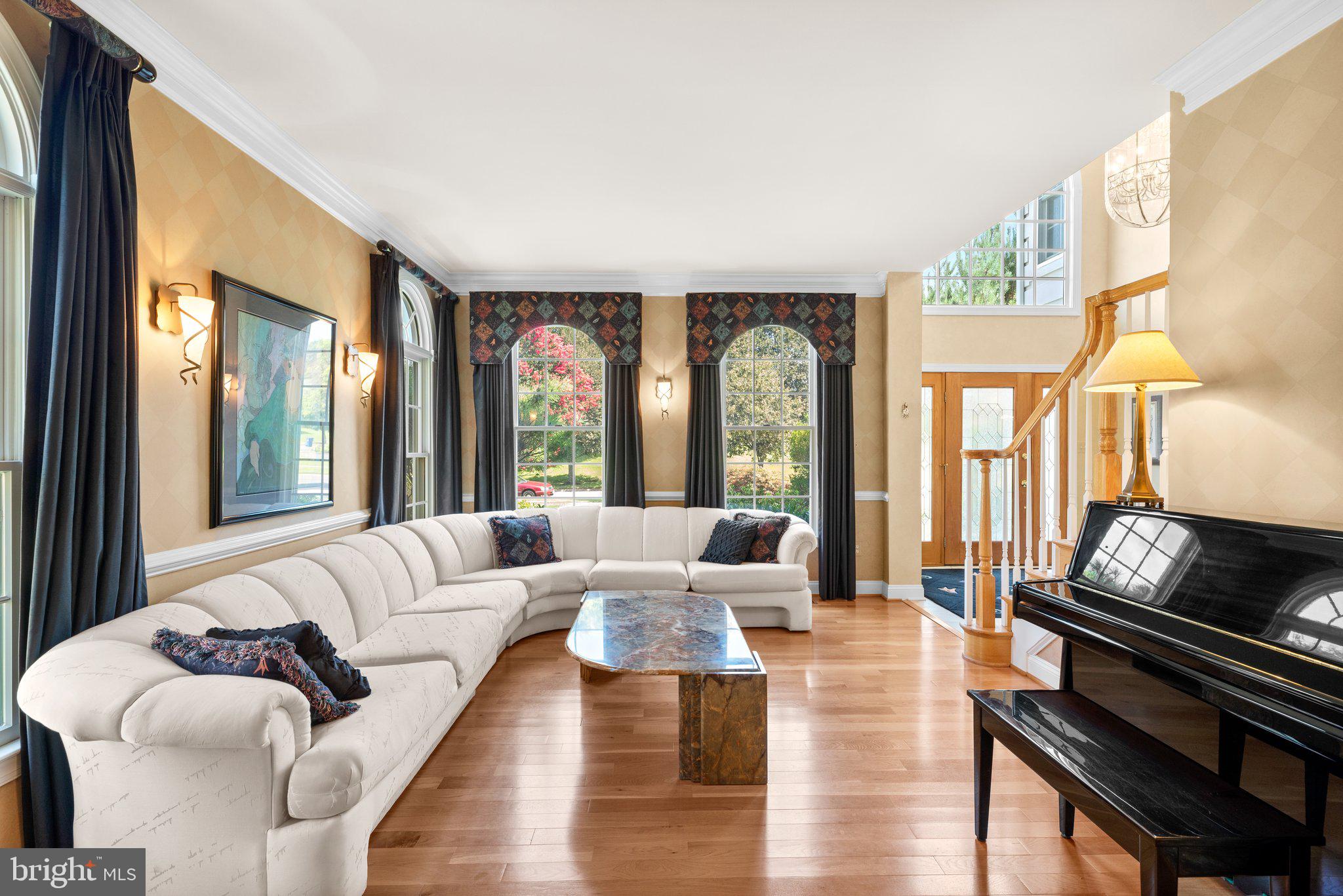 BROOKE MANOR - Residential