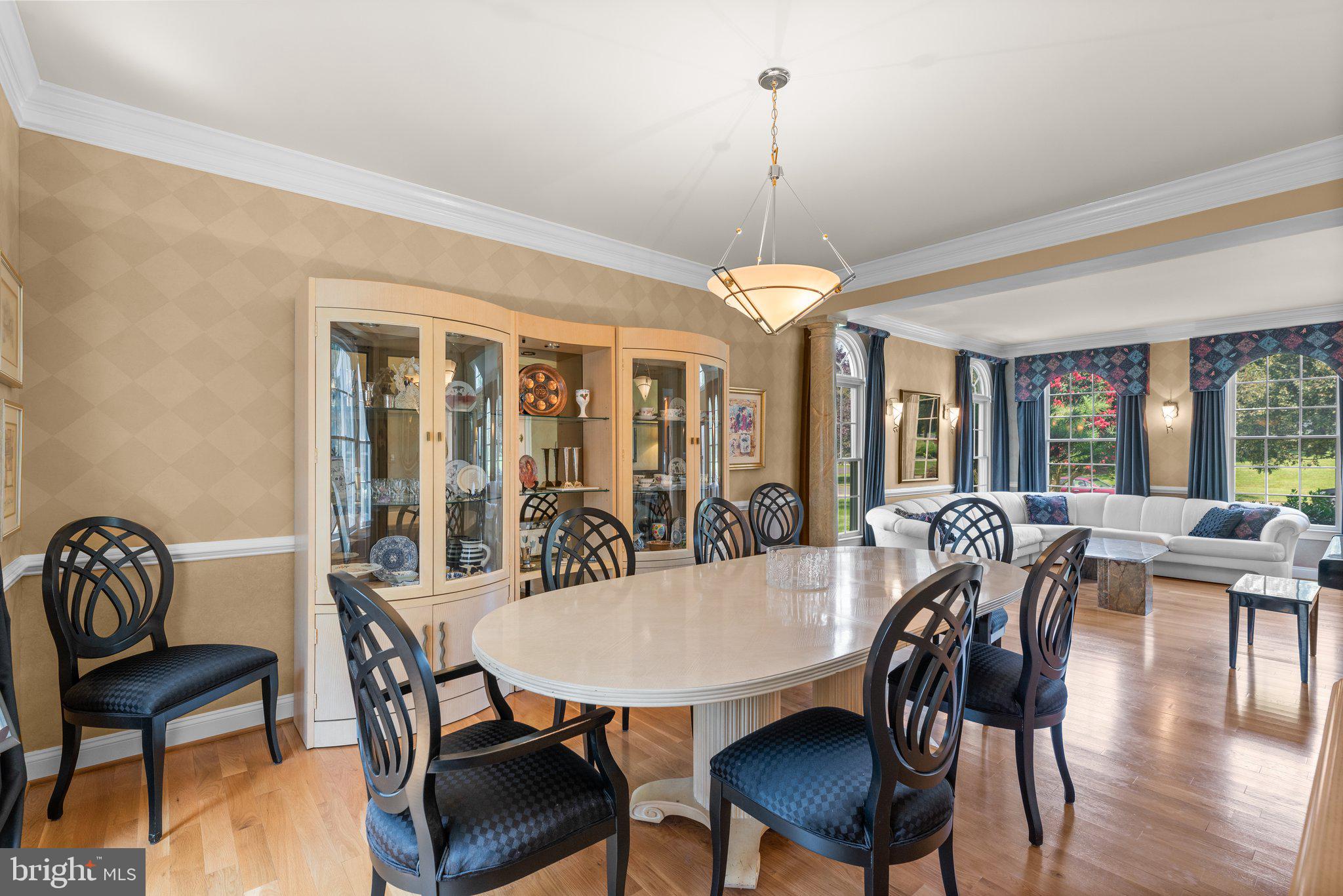 BROOKE MANOR - Residential