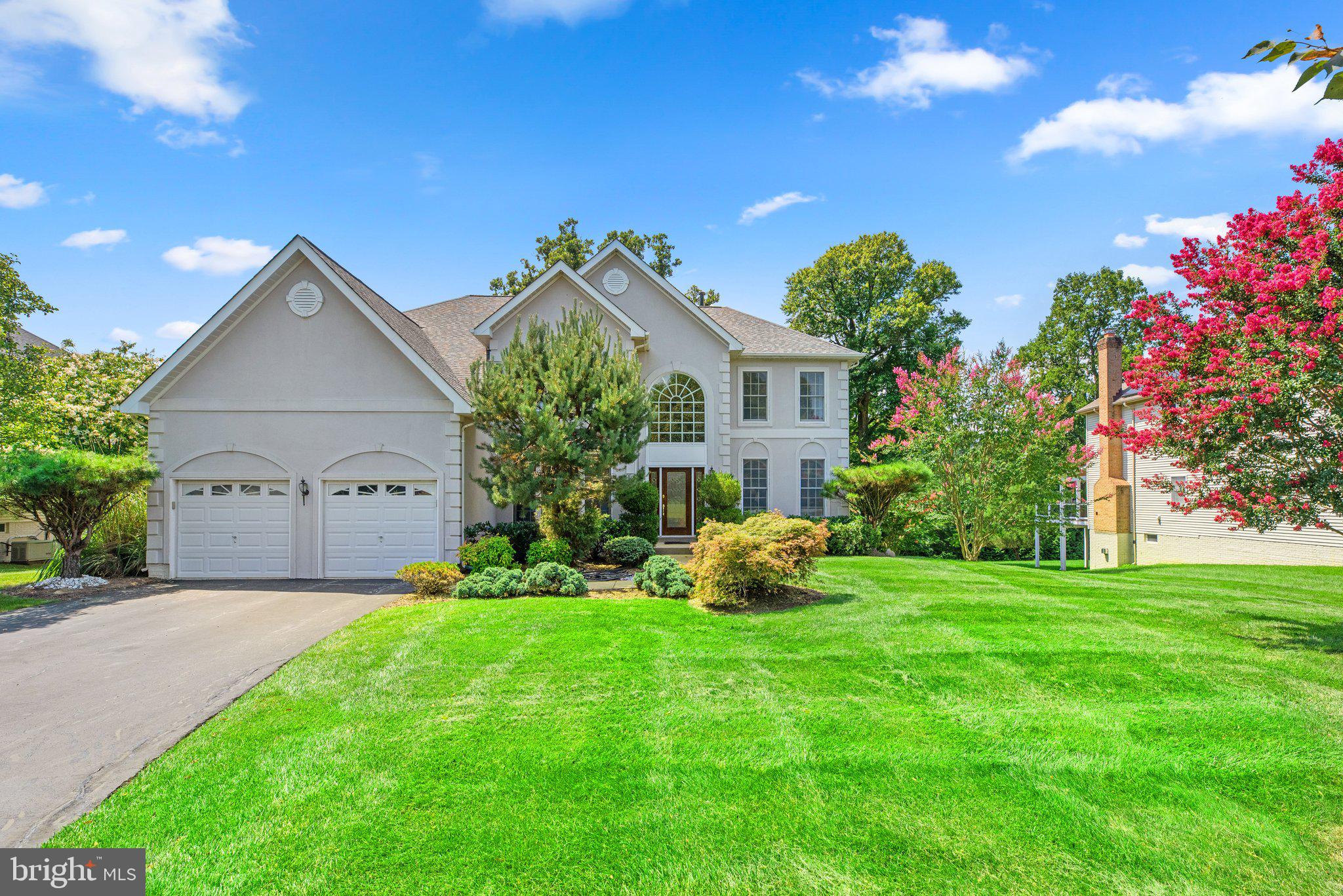 BROOKE MANOR - Residential