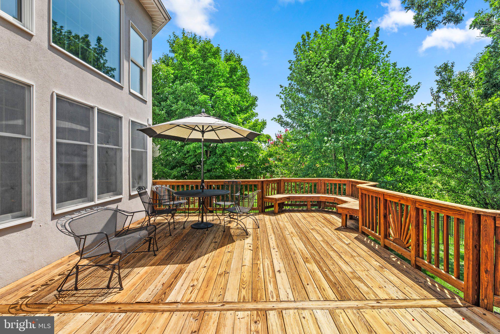 BROOKE MANOR - Residential