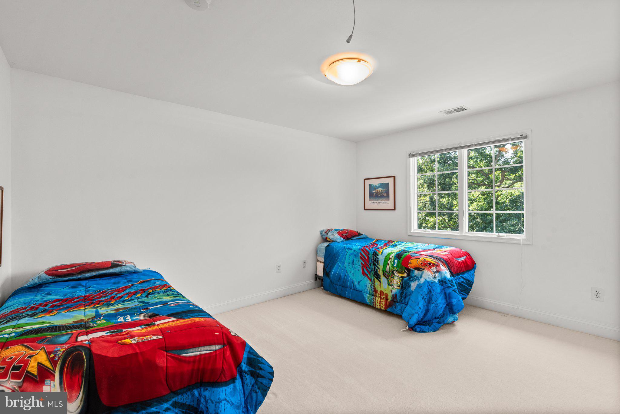 BROOKE MANOR - Residential