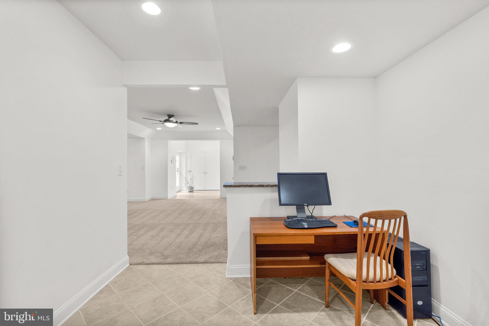 BROOKE MANOR - Residential