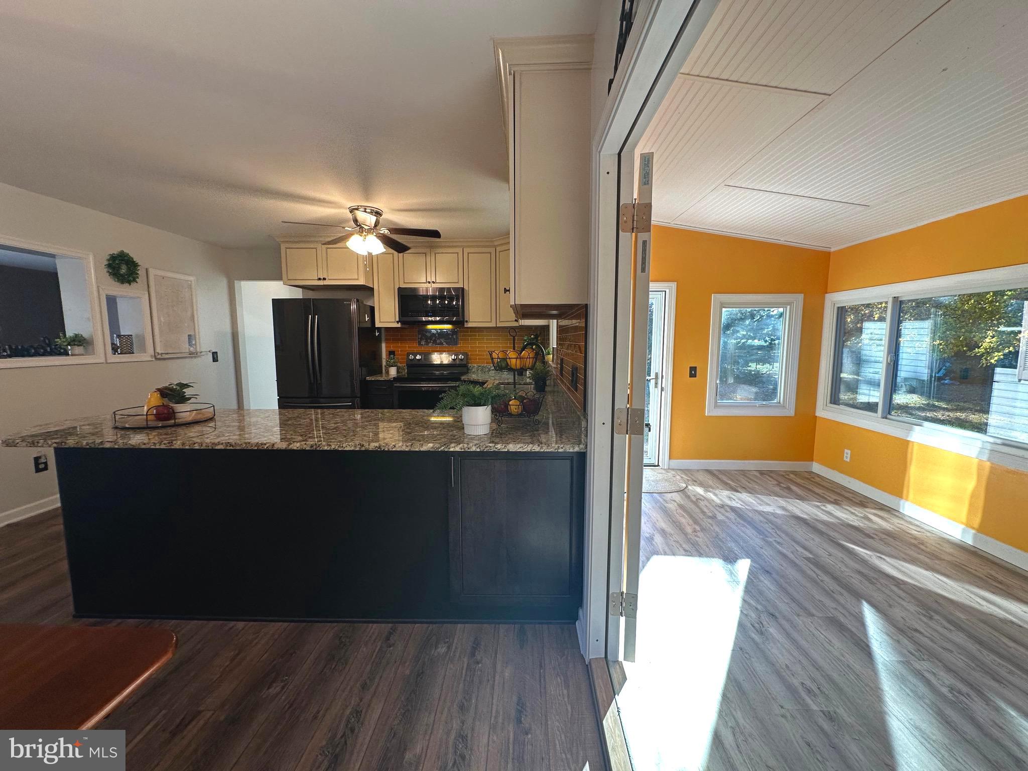 RED MILL FARMS - Residential