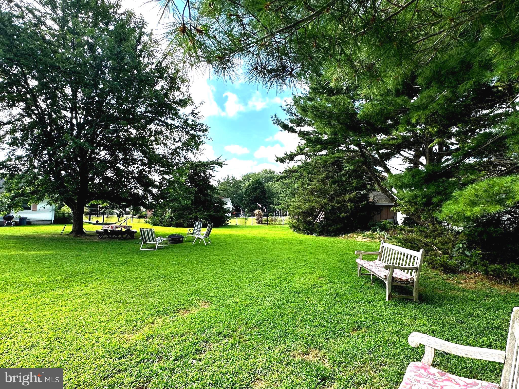 RED MILL FARMS - Residential