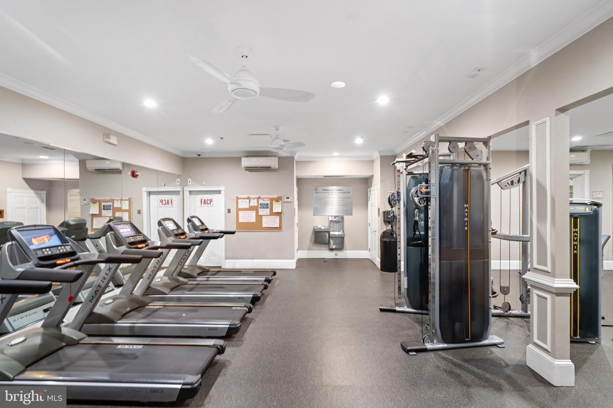 GATES OF MCLEAN - Residential