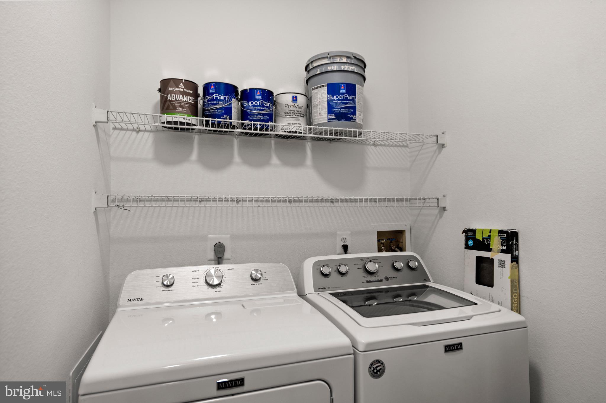 GATES OF MCLEAN - Residential