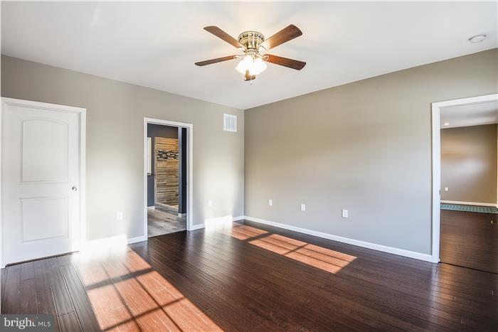 CHESAPEAKE LANDING - Residential