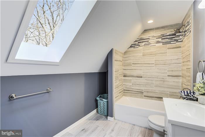 CHESAPEAKE LANDING - Residential