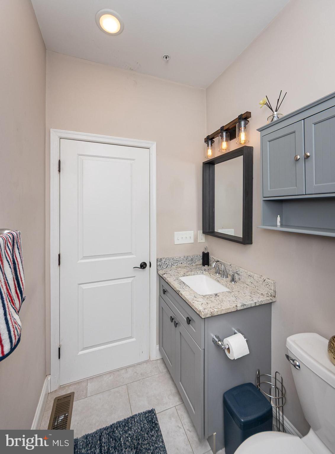 HILLENDALE PARK - Residential