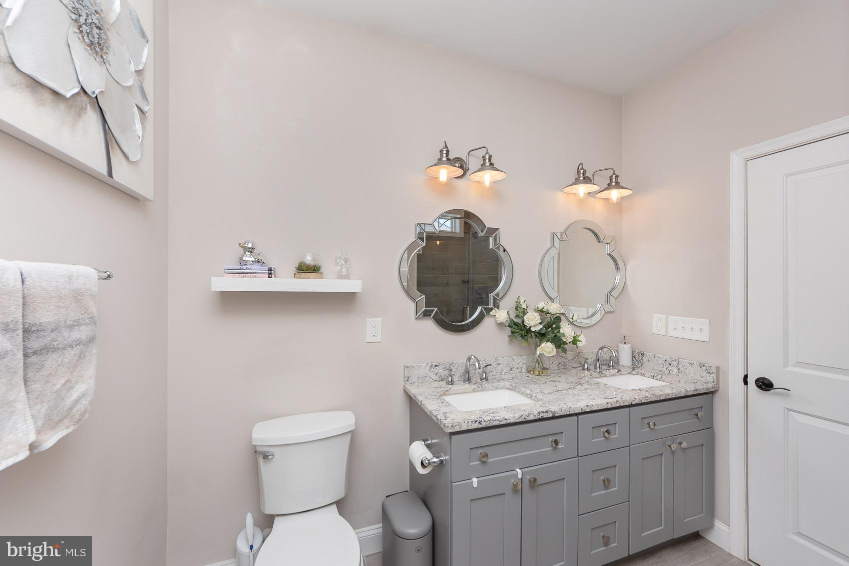 HILLENDALE PARK - Residential