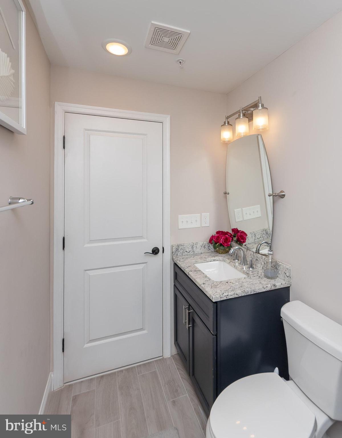 HILLENDALE PARK - Residential