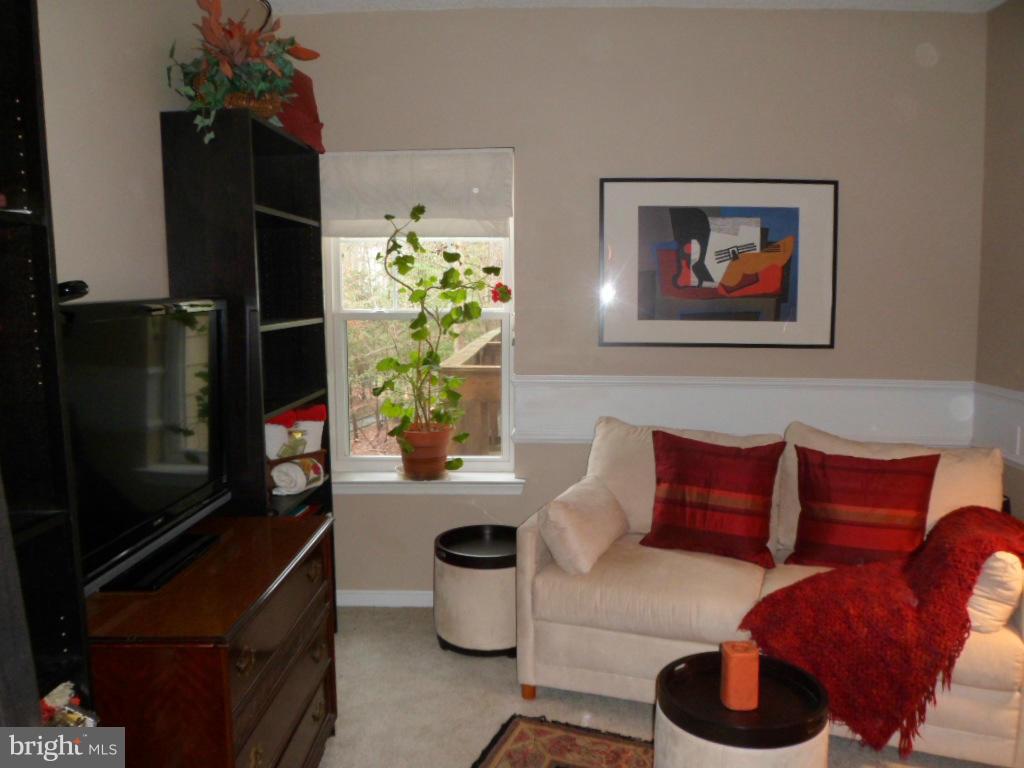 SOLOMONS LANDING - Residential Lease