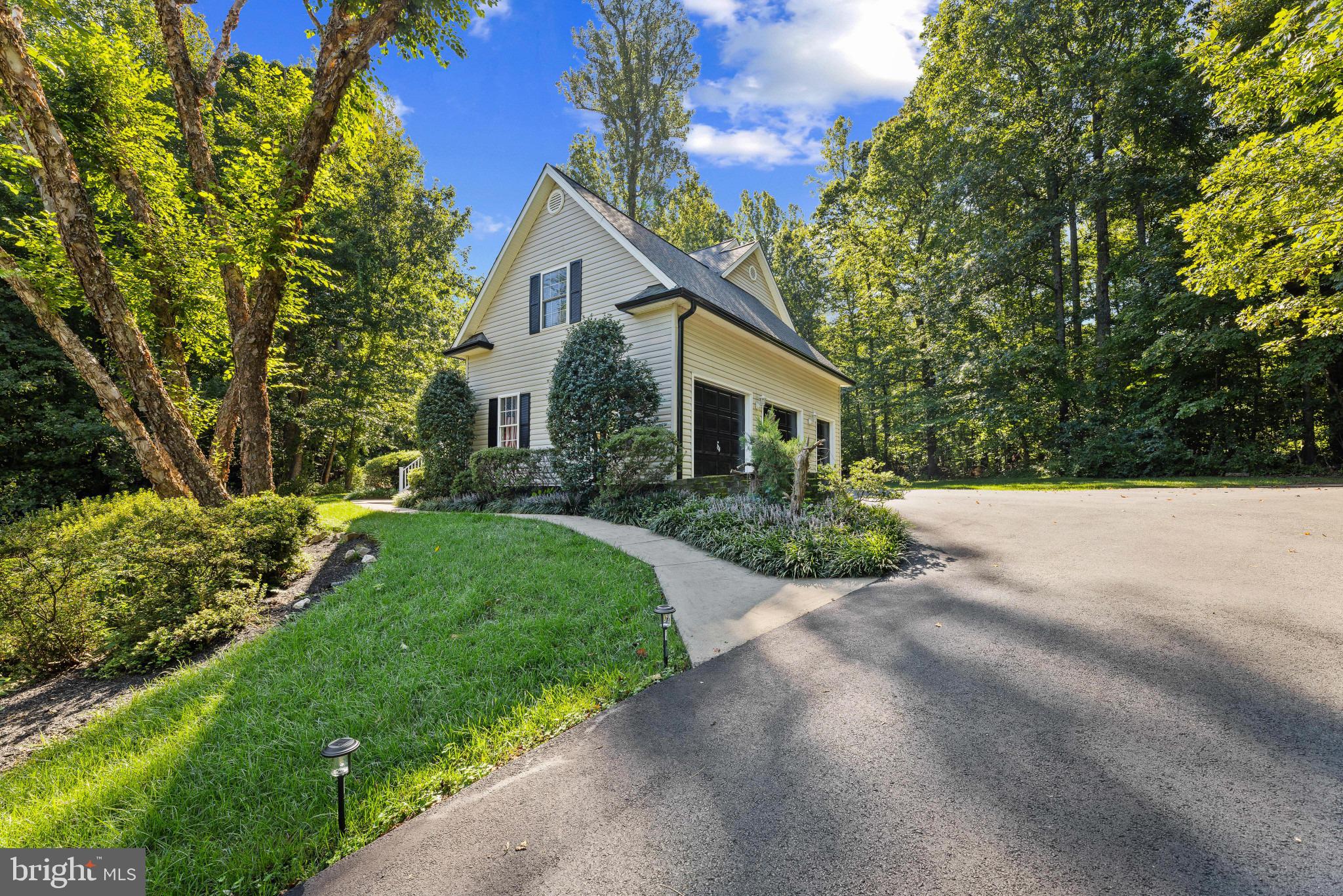 5349 CHRISTA COURT