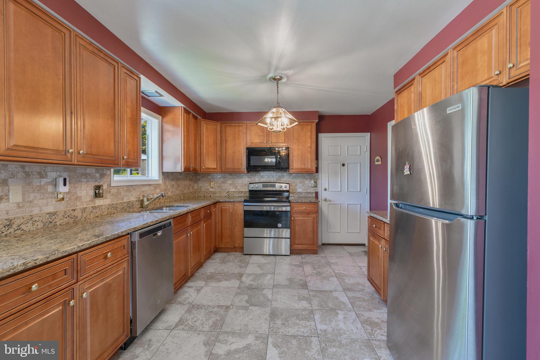 FOXHALL - Residential