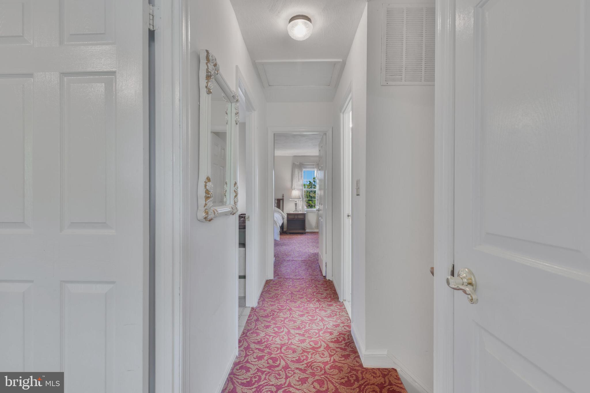 FOXHALL - Residential