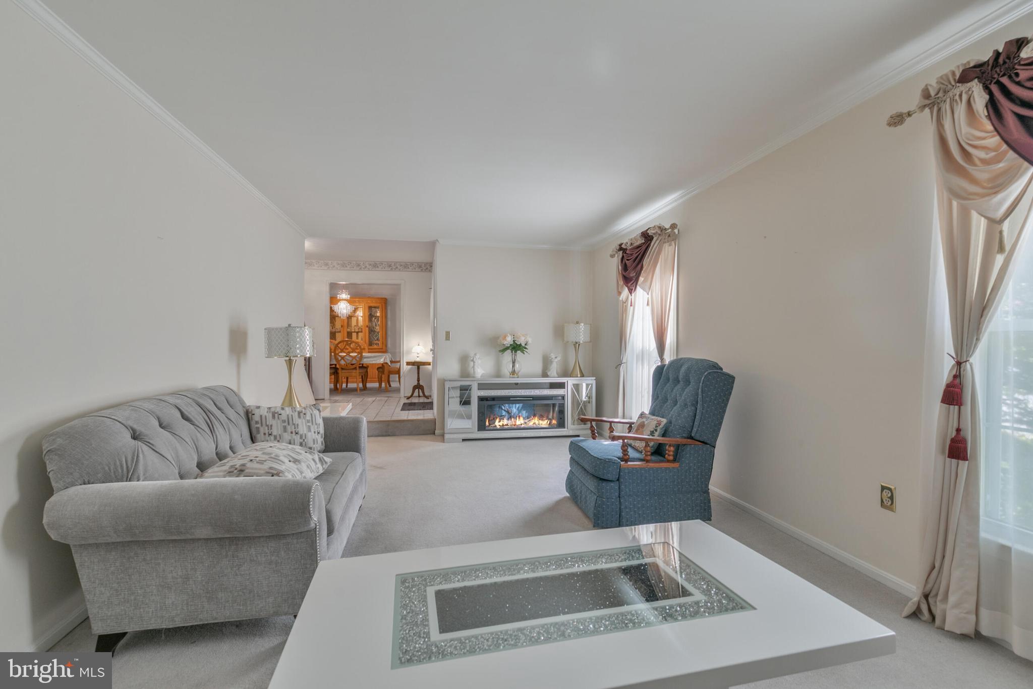 FOXHALL - Residential