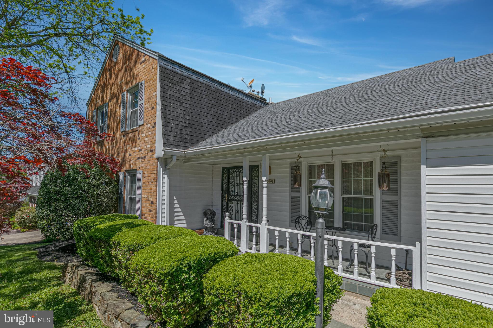 FOXHALL - Residential