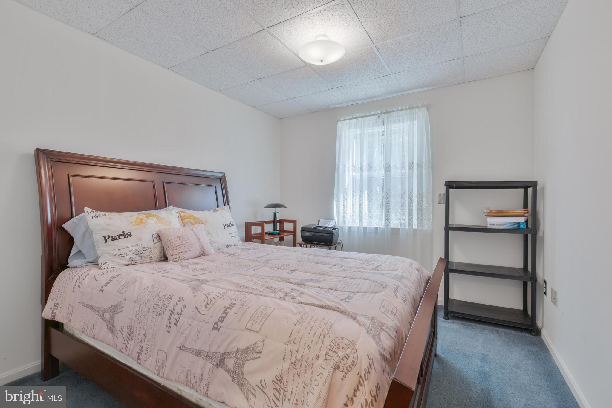 FOXHALL - Residential