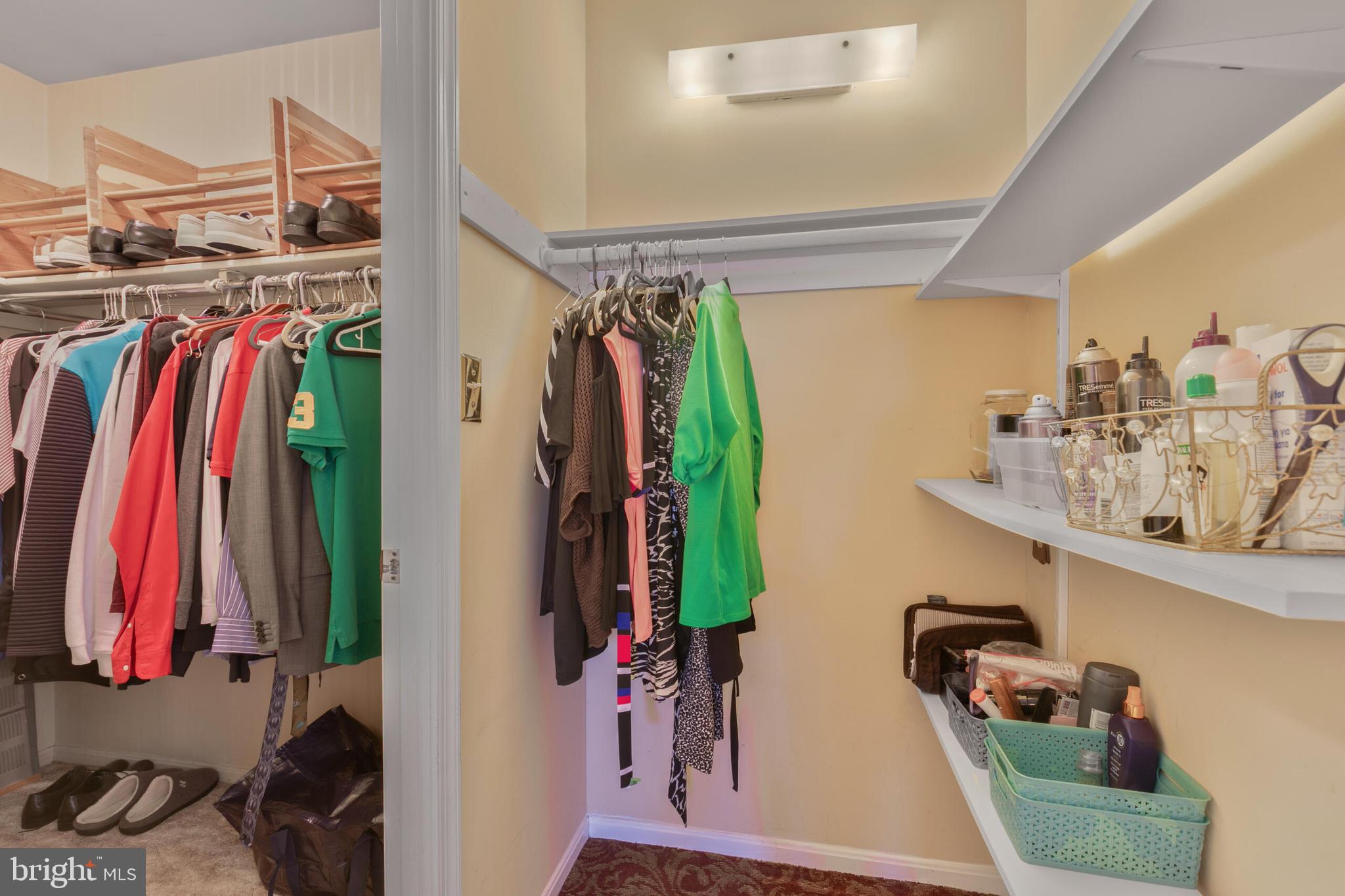 FOXHALL - Residential