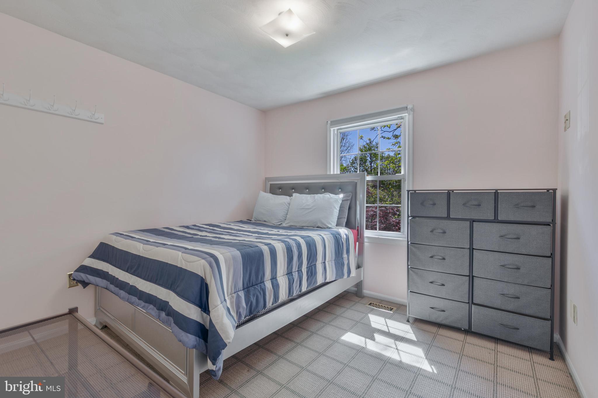 FOXHALL - Residential