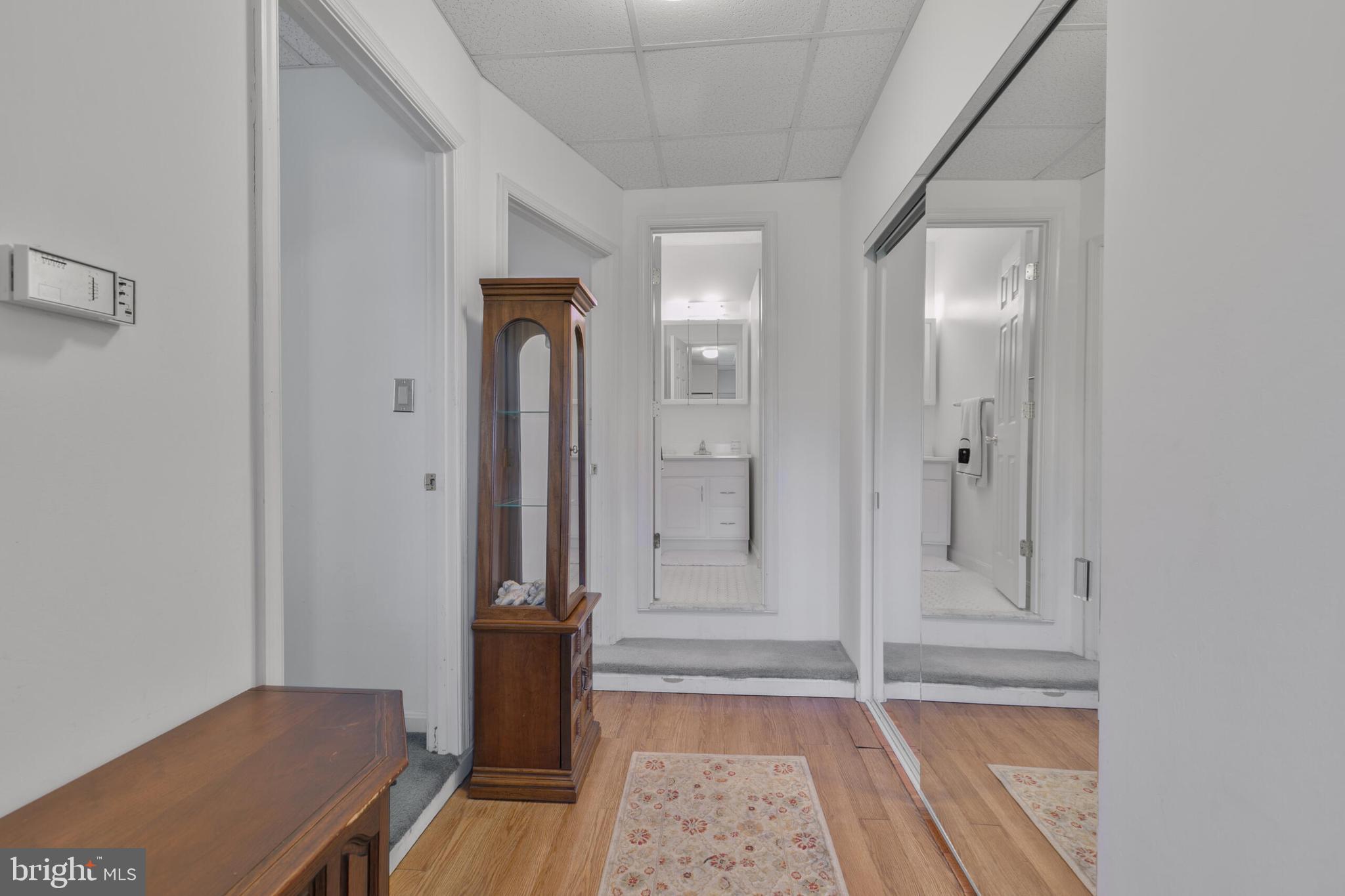 FOXHALL - Residential