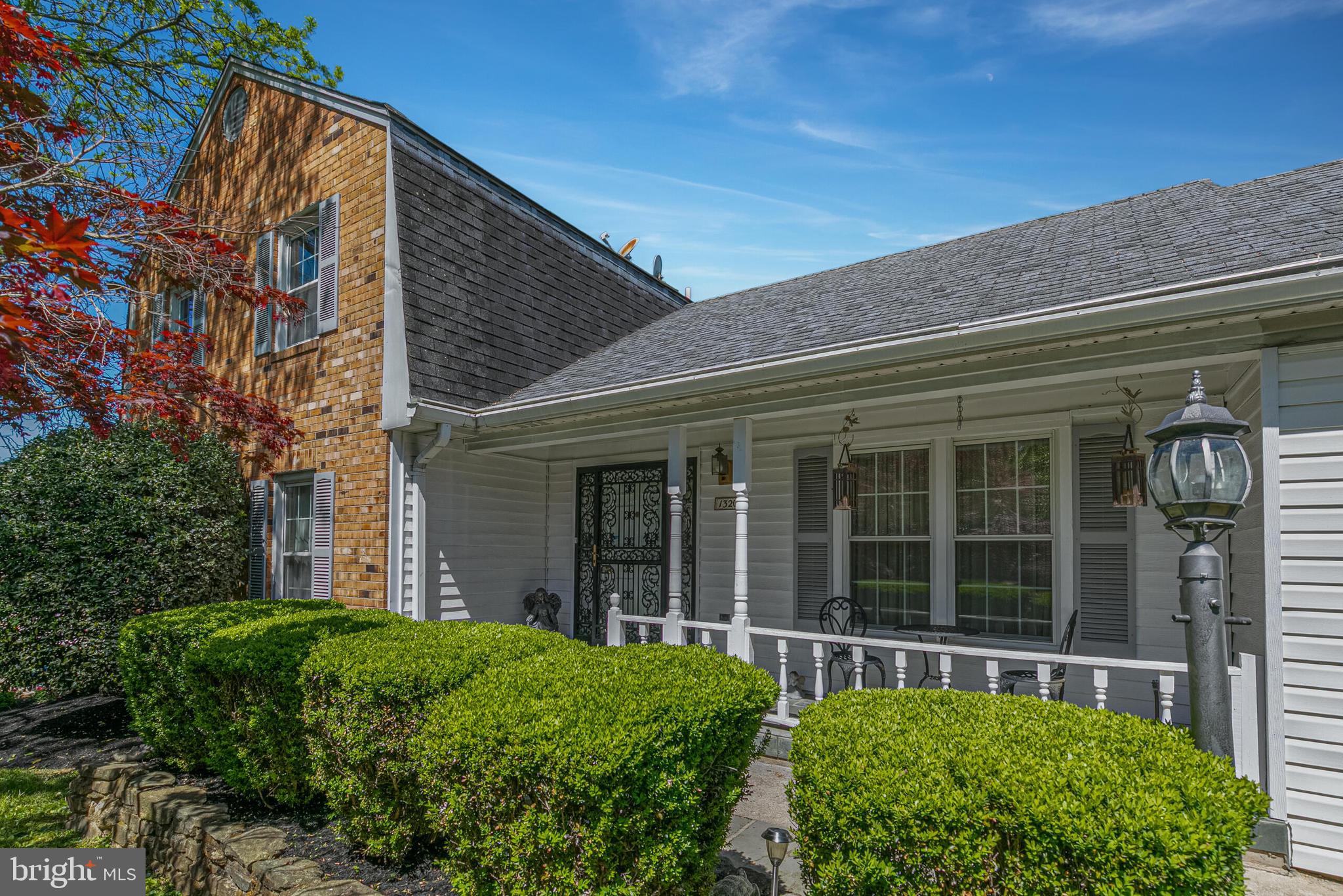 FOXHALL - Residential