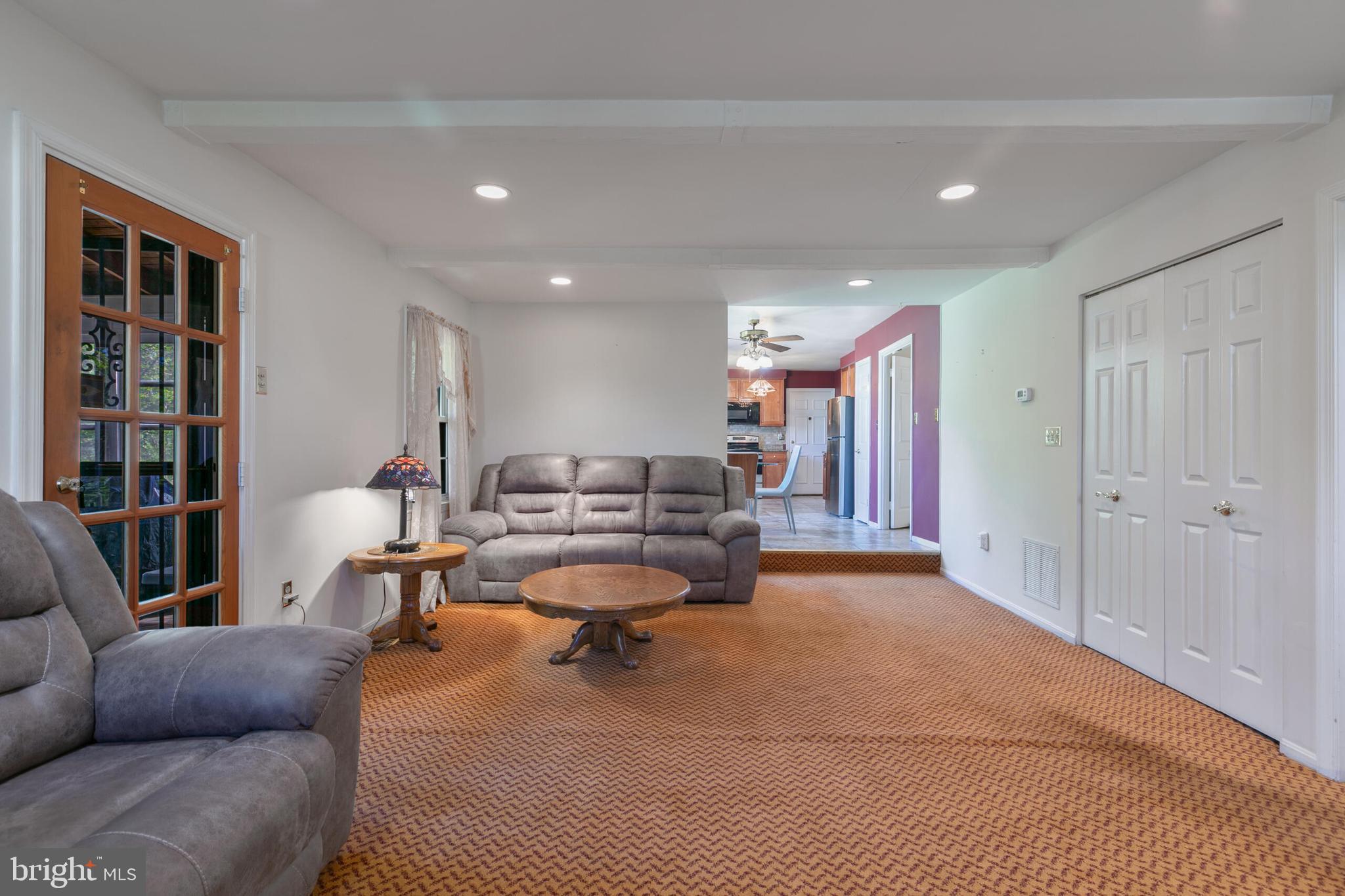 FOXHALL - Residential