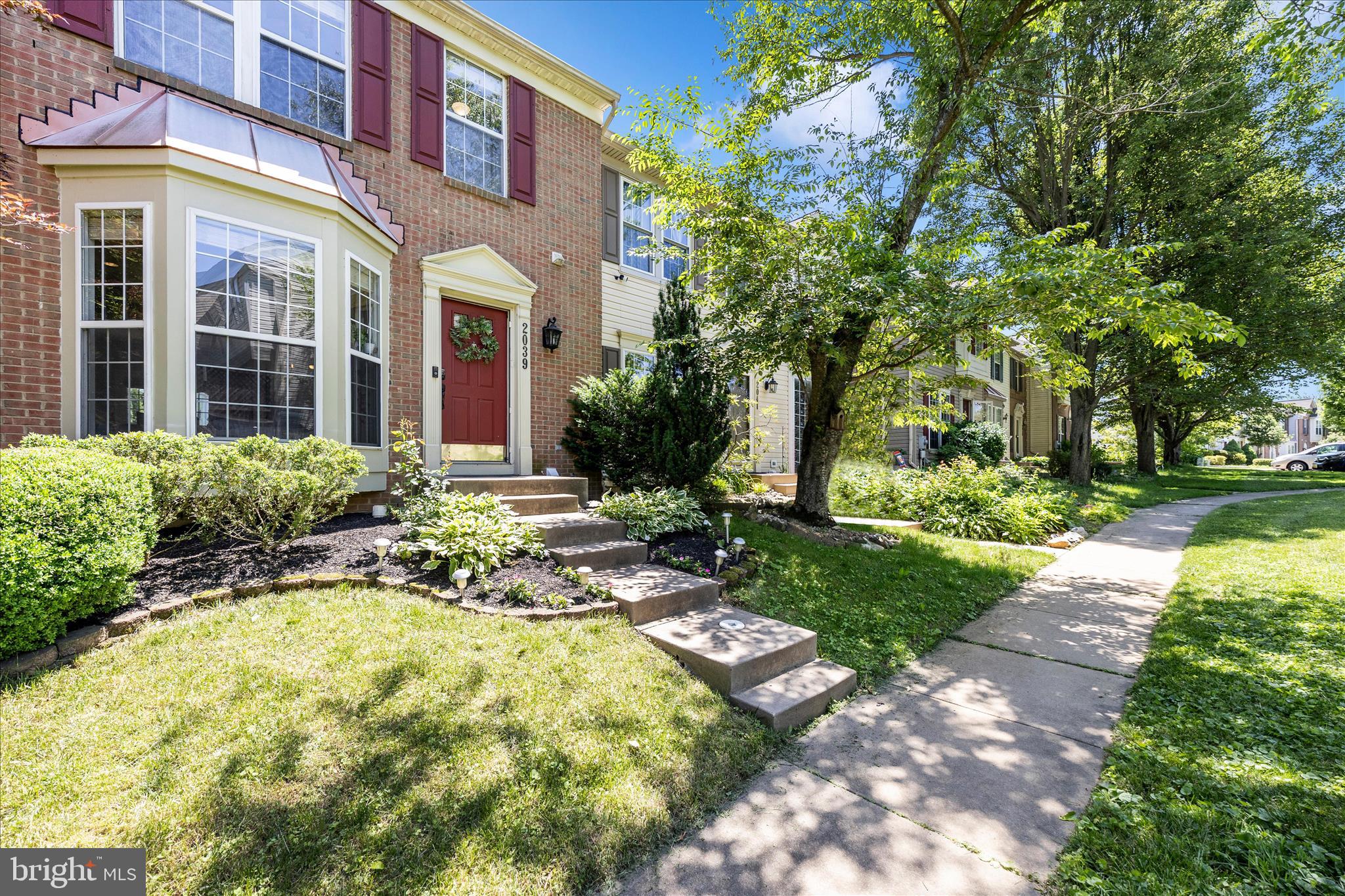 WILLOW BROOK - Residential