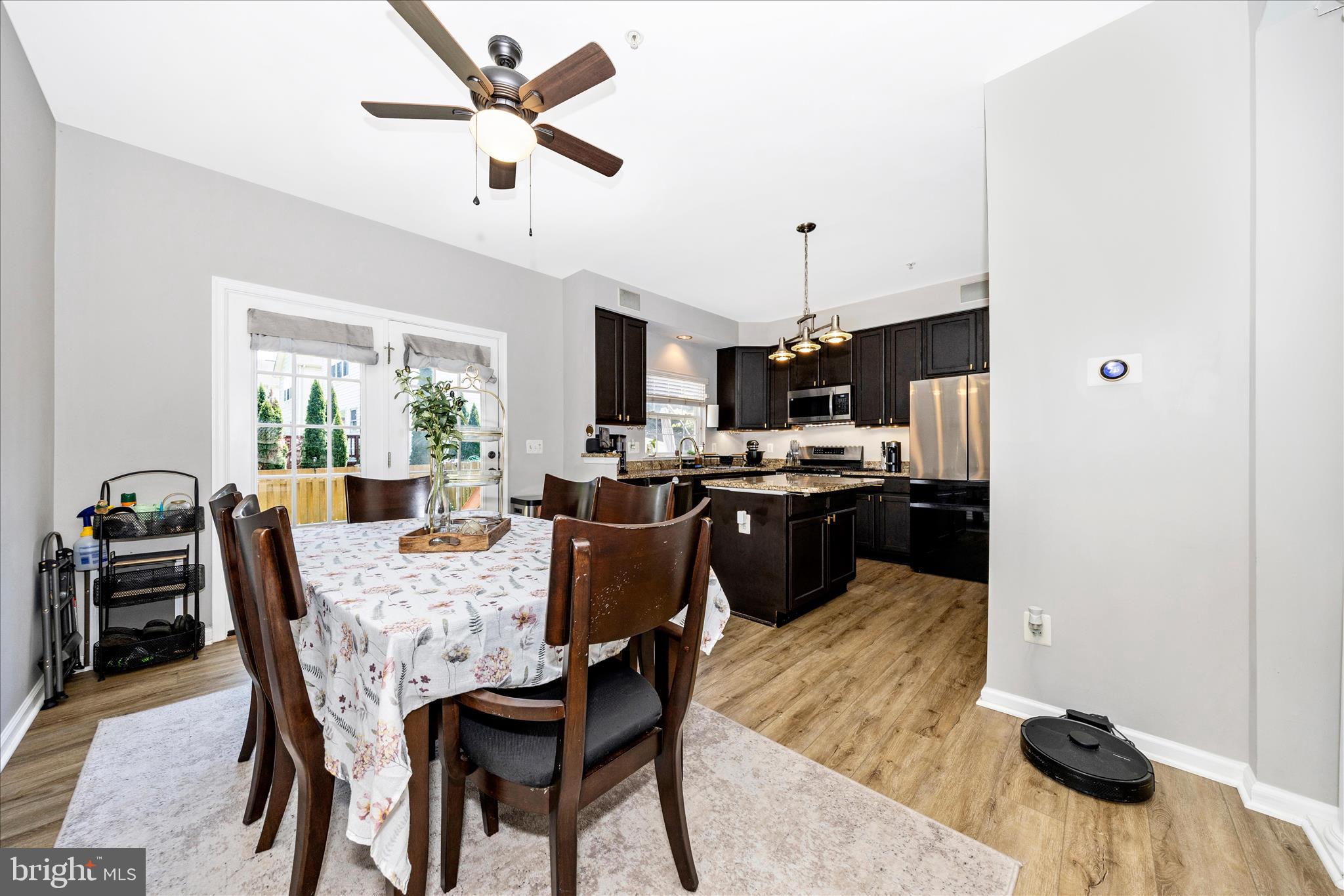 WILLOW BROOK - Residential