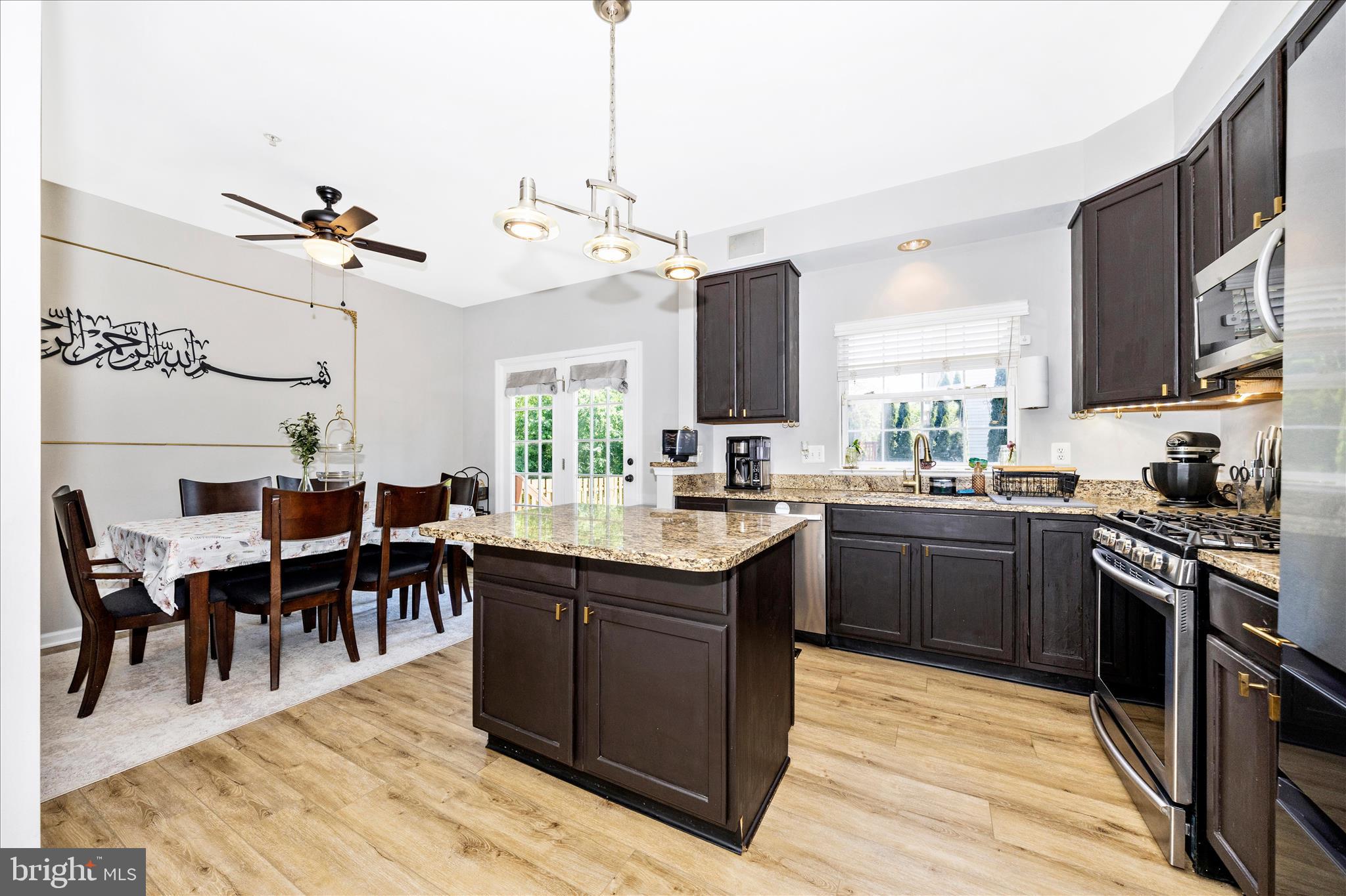 WILLOW BROOK - Residential