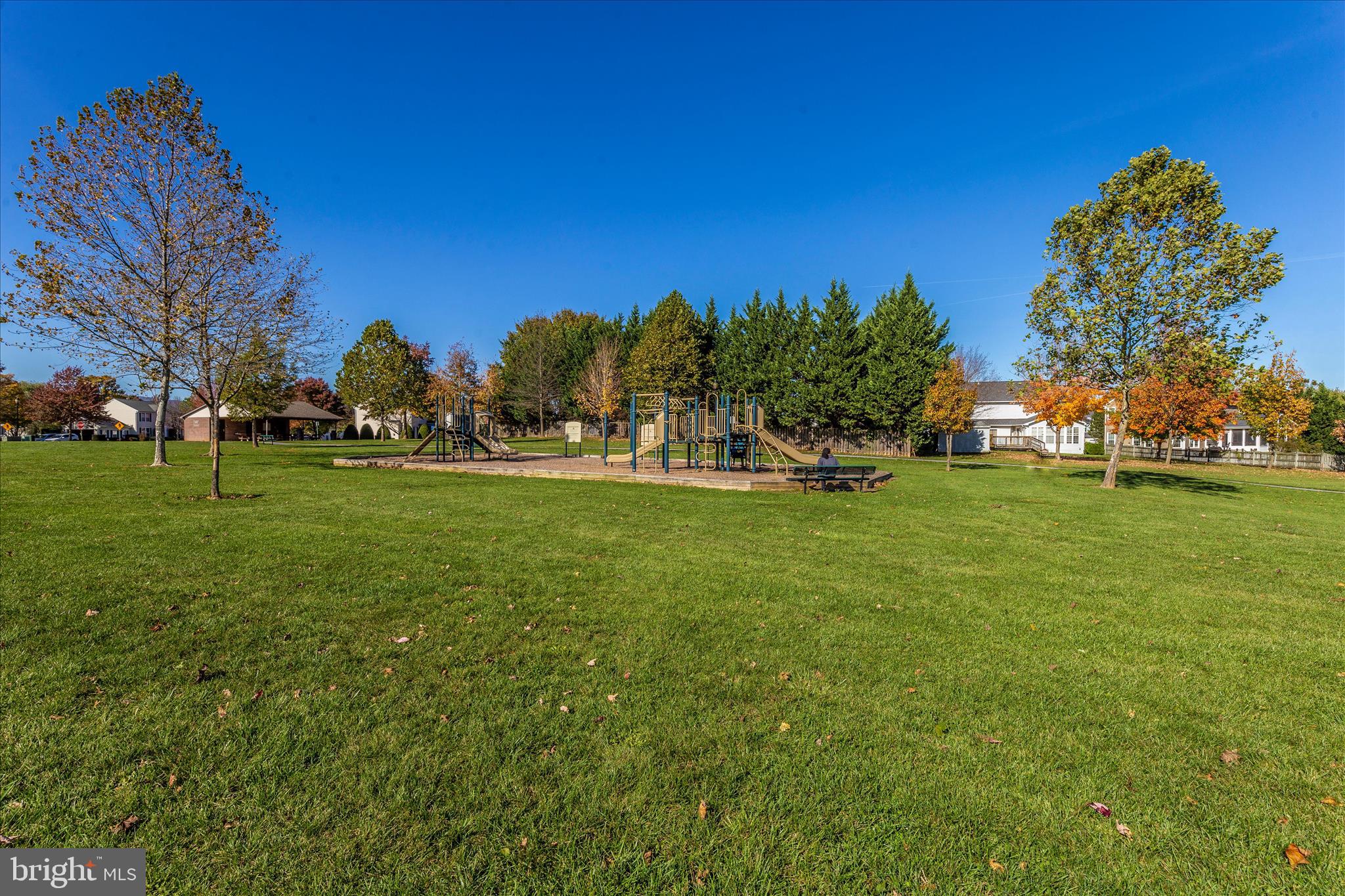 WILLOW BROOK - Residential