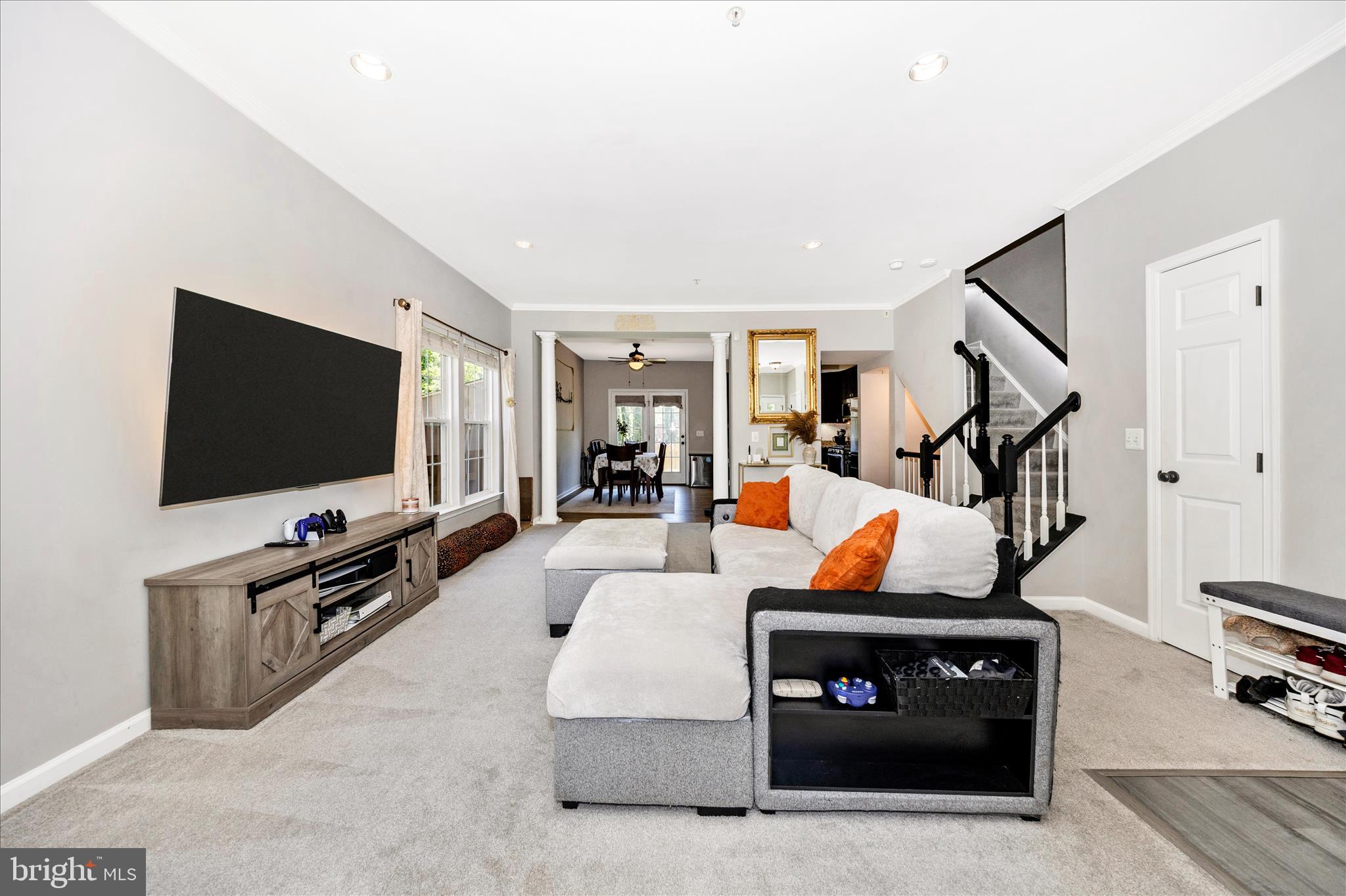 WILLOW BROOK - Residential